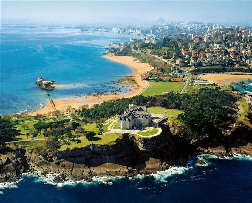 Bajo Con Terraza A 5 Min De La Playa Vila Santander Exterior foto